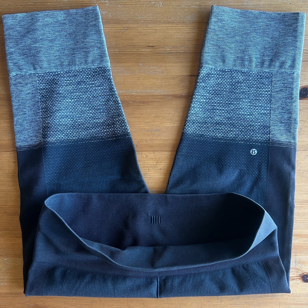 Lulu Capri Leggings
